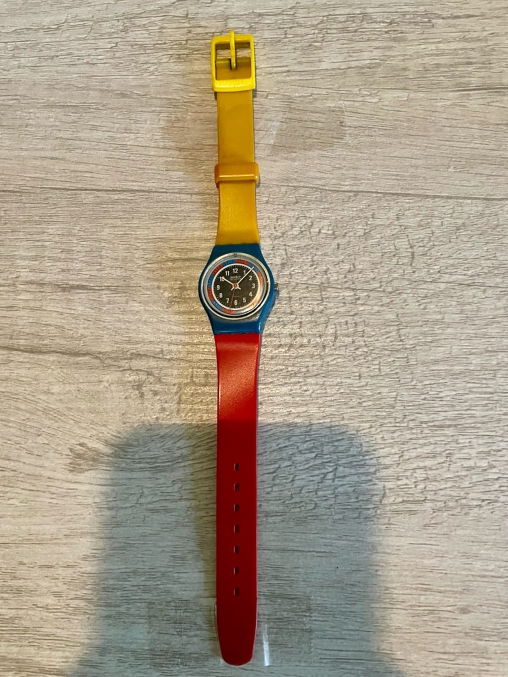 Vintage Swatch Tri-Color Racer LS102 Watch - Picture 3 of 7